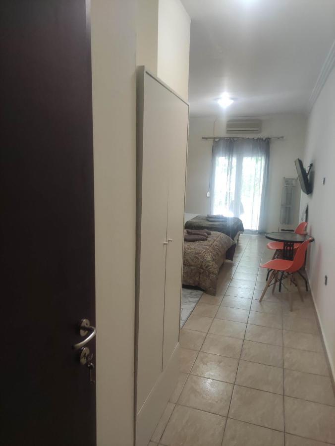 G M 3 Rooms Kentpo In The Heart Of The City Larissa Extérieur photo