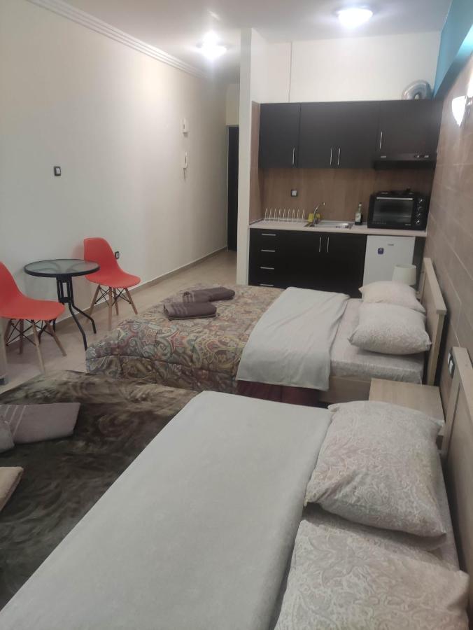 G M 3 Rooms Kentpo In The Heart Of The City Larissa Extérieur photo