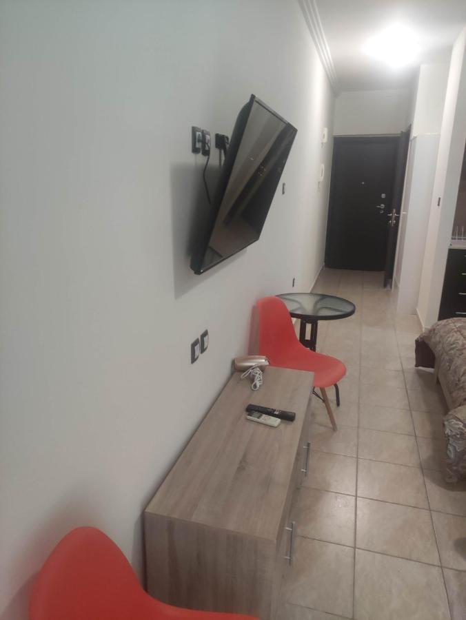G M 3 Rooms Kentpo In The Heart Of The City Larissa Extérieur photo